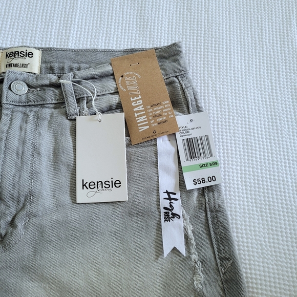 Kensie Jeans👖 Vintage Luxe Moonlight🌙 Denim Shorts - NWT - Picture 12 of 12